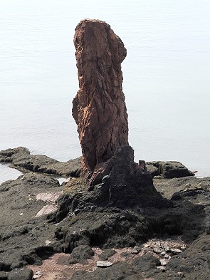 Felsnadel