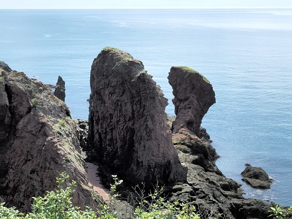 Three Sisters