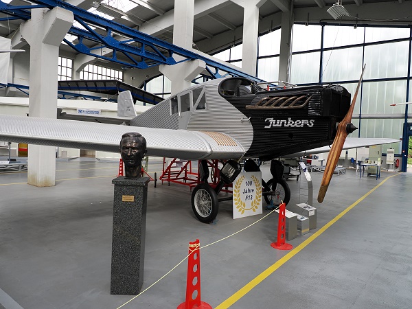 G13 Verkehrsflugzeug