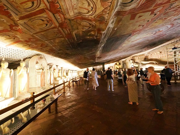 Große Höhle