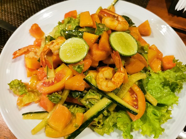 Salat mit Shrimps